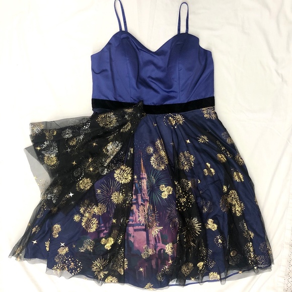 Disney World 50th Anniversary Cinderella Castle Fireworks Dress Earidescent NEW - Picture 2 of 5